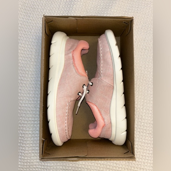 NWT SPERRYS captains moc chambray peach - Picture 3 of 7